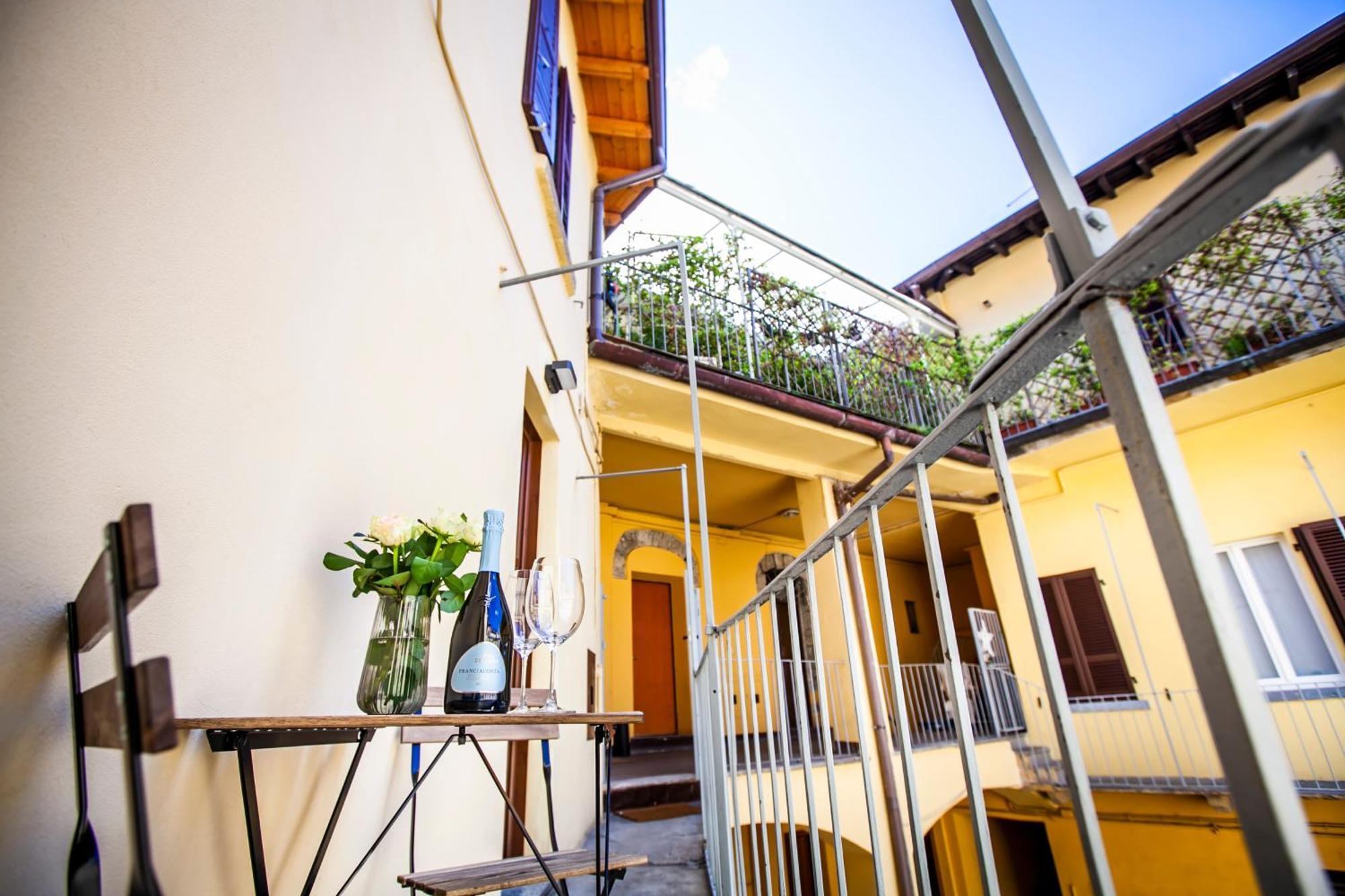 The Goose House Apartment Como Bagian luar foto